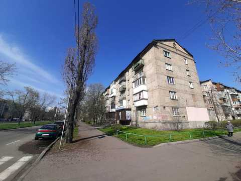 квартира за адресою Верховної Ради бульв., 29
