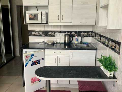 квартира за адресою Миколаївська вул. (Короленка), 25