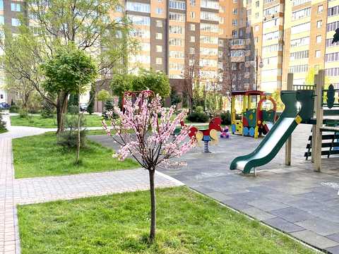 квартира за адресою Зарічанська вул., 11б