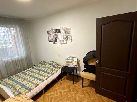 квартира за адресою Євгена Чикаленка вул., 56/3