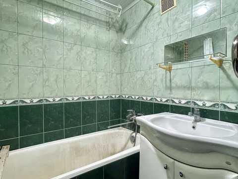 квартира за адресою Йорданська вул. (Лайоша Гавро), 4-Б