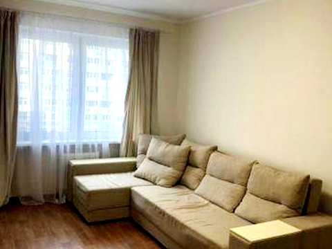 квартира за адресою Софії Русової вул., 7