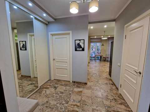 квартира за адресою Регенераторна вул., 4 к4