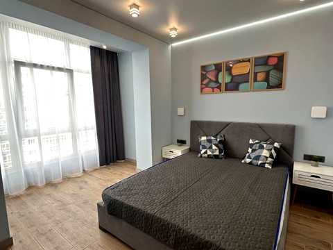 квартира за адресою Височана вул., 18 к1