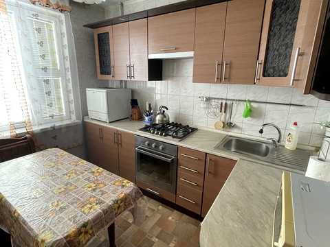 квартира за адресою Нововокзальна вул., 21