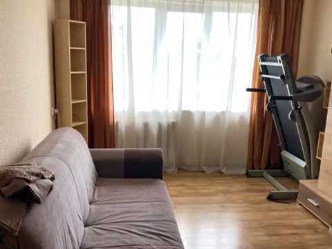 квартира за адресою Осіння вул., 14