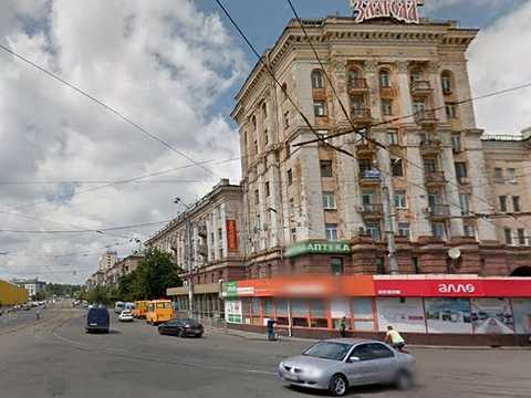 комерційна за адресою Дніпро, Вокзальна пл. (Петровського), 1