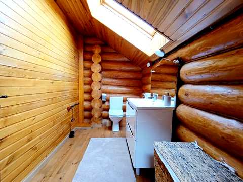 будинок за адресою Русанівська, 1/1