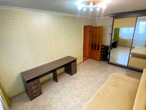 квартира по адресу Амосова, 48