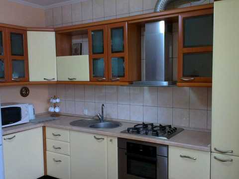 квартира за адресою Композитора Ніщинського вул., 28