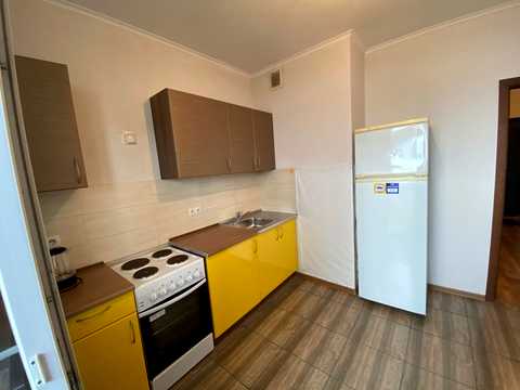квартира за адресою Любомира Гузара просп. (Космонавта Комарова), 46-В