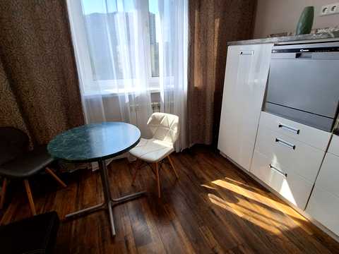 квартира за адресою Деміївська вул., 13