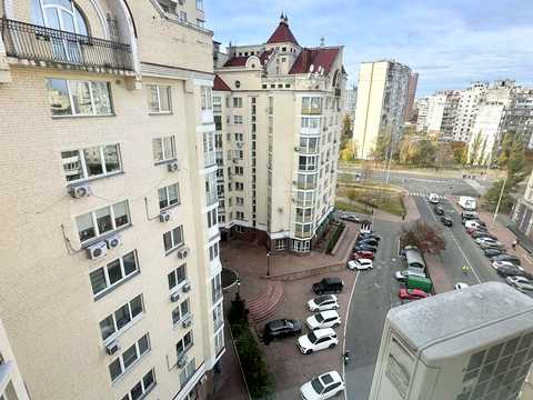 квартира по адресу Владимира Ивасюка просп. (Героїв Сталінграду), 24-А