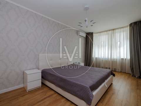 квартира за адресою Драгоманова вул., 4-А