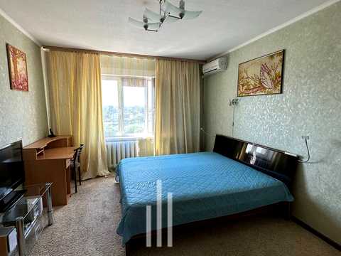 квартира за адресою Райдужна вул., 37