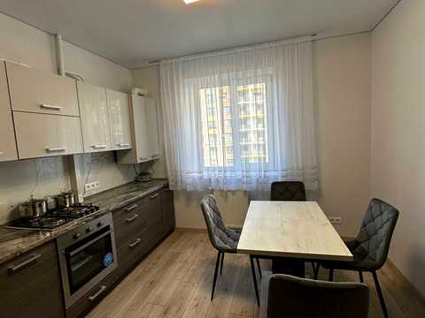 квартира за адресою Вовчинецька вул., 45