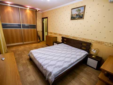 квартира за адресою Академіка Філатова вул., 23