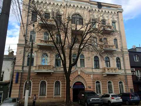 комерційна за адресою Пантелеймонівська вул., 22