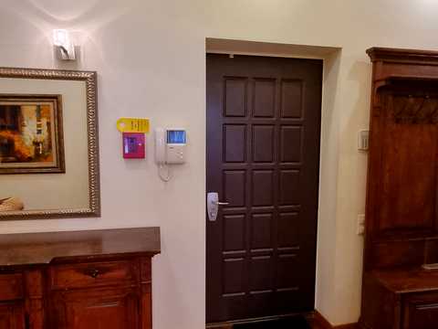квартира за адресою Шота Руставелі вул., 44