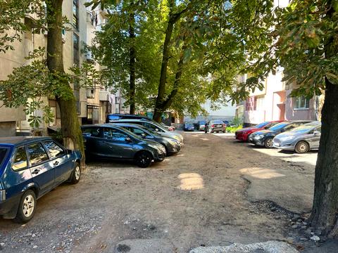 комерційна за адресою Львів, Генерала Чупринки вул. (Пушкіна), 20