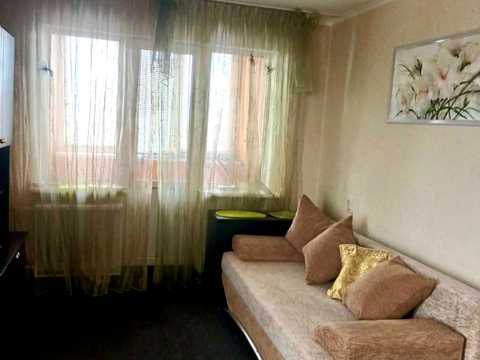 квартира за адресою Петра Курінного вул. (Комісара Рикова), 1