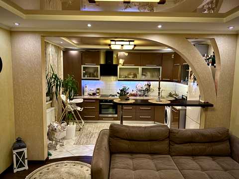 квартира за адресою Миколаївська вул., 10