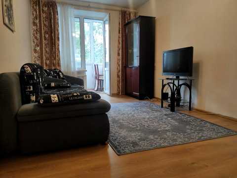 квартира за адресою Бутишів пров. (Андрія Іванова вул.), 15а