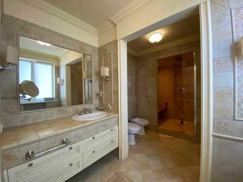 квартира за адресою Генерала Генадія Воробйова вул. (Курська), 13-Е