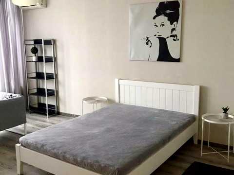 квартира за адресою Миколи Бажана просп., 8-Б