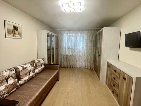 квартира за адресою Олександра Орлова вул. (Матросова), 12