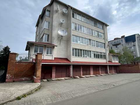 квартира за адресою Коперника вул., 51