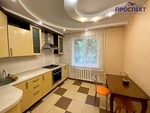 квартира за адресою Руслана Зайченка пров. (Гайдара)