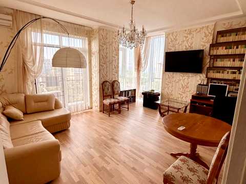 квартира за адресою Французький бульв., 60в
