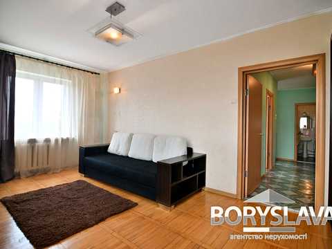 квартира за адресою Олени Теліги вул., 49