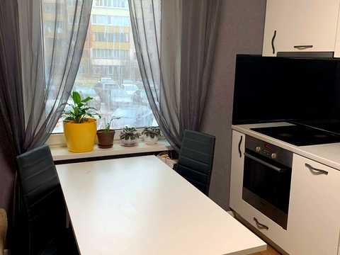 квартира по адресу Кургузова ул., 1А