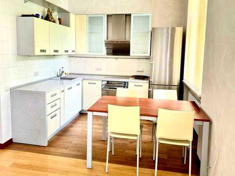 квартира за адресою Олеся Гончара вул., 55