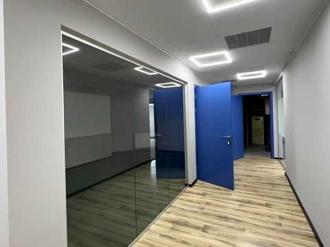 комерційна за адресою Велика Житомирська вул., 20