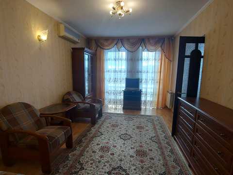 квартира за адресою Юрія Литвинського вул. (Російська), 64
