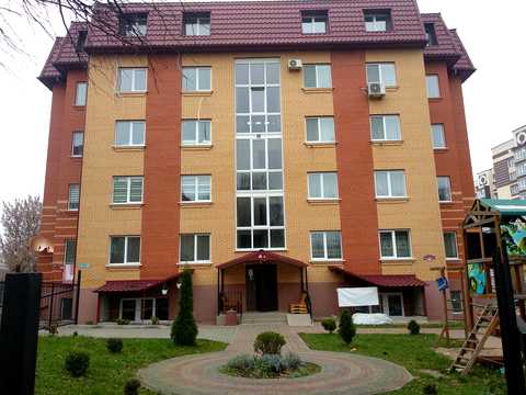 комерційна за адресою Марка Кропивницького вул. (Галана), 7/3