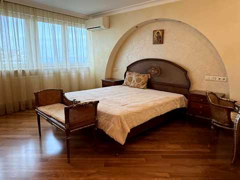 квартира по адресу Старонаводницкая ул., 13