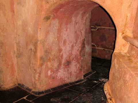 комерційна за адресою Сиротюка, 1