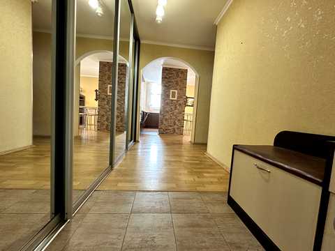 квартира по адресу Елизаветы Чавдар ул., 18