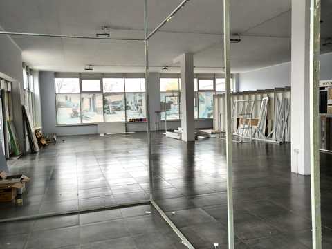 комерційна за адресою Вітрука вул., 6-Г