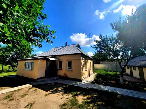 будинок за адресою с.Рогозів, 234