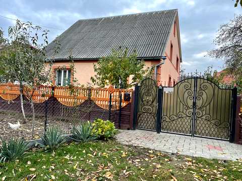 будинок за адресою Г.Виговського, 1