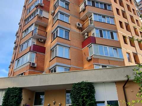квартира за адресою Миколи Закревського вул., 14