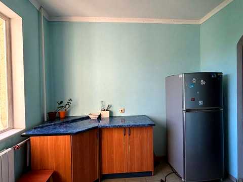 квартира за адресою Академіка Глушкова просп., 37