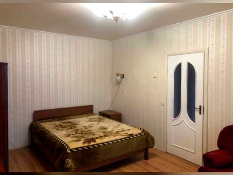 квартира по адресу Ревуцкого ул., 42