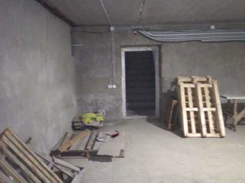 комерційна за адресою Незалежності бульв., 2 к2