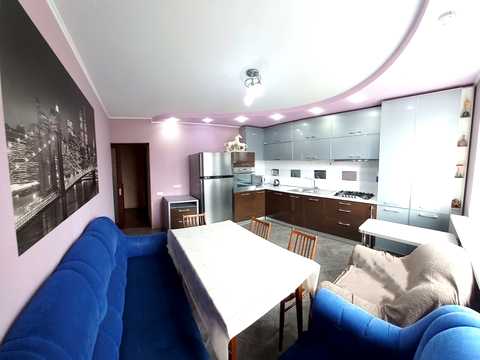 квартира по адресу Лебединская ул., 3